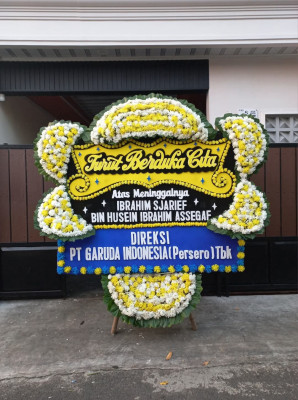 Papan Bunga Duka di Oba Utara
